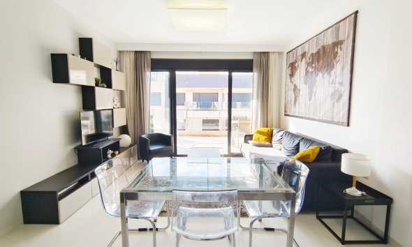 Resale - Apartment - Orihuela Costa - Mil Palmeras