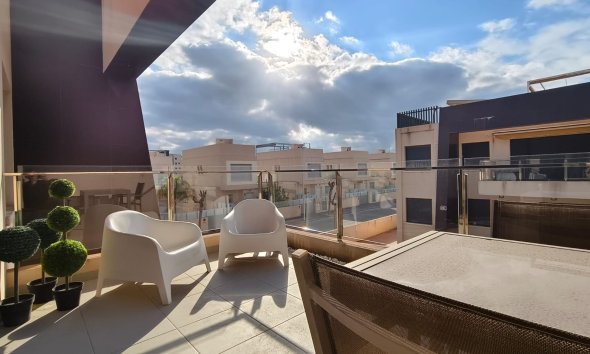 Resale - Apartment - Orihuela Costa - Mil Palmeras