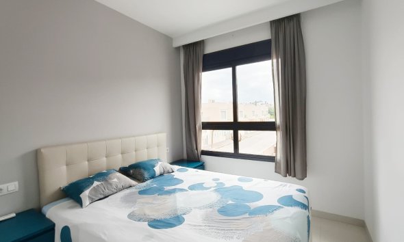 Resale - Apartment - Orihuela Costa - Mil Palmeras