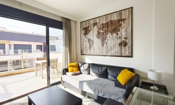 Resale - Apartment - Orihuela Costa - Mil Palmeras