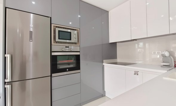 Resale - Apartment - Orihuela Costa - Mil Palmeras