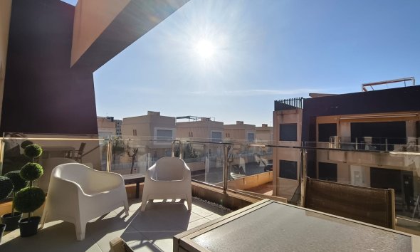 Resale - Apartment - Orihuela Costa - Mil Palmeras