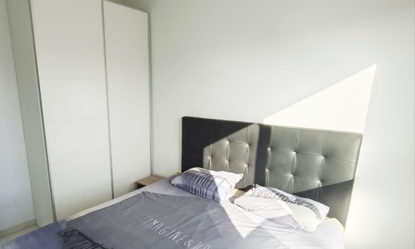 Resale - Apartment - Orihuela Costa - Mil Palmeras