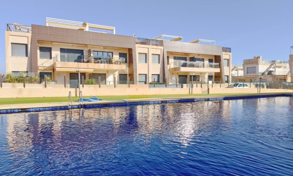 Resale - Apartment - Orihuela Costa - Mil Palmeras