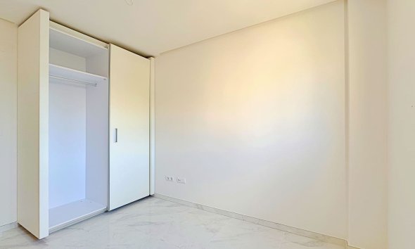 Resale - Apartment - Orihuela Costa - Villamartín