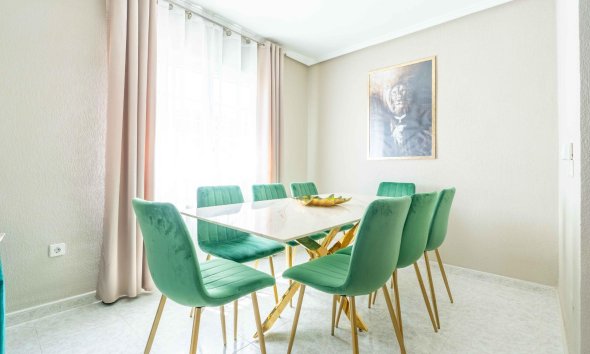 Resale - Villa - Orihuela Costa - Punta Prima