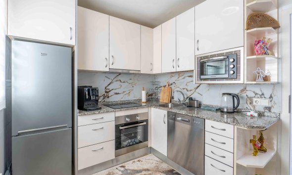 Resale - Villa - Orihuela Costa - Punta Prima