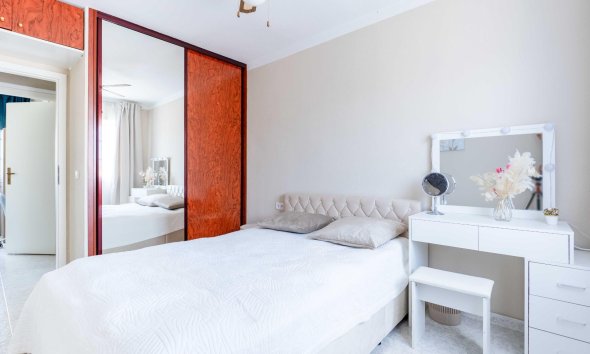 Resale - Villa - Orihuela Costa - Punta Prima