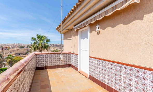 Resale - Villa - Orihuela Costa - Punta Prima