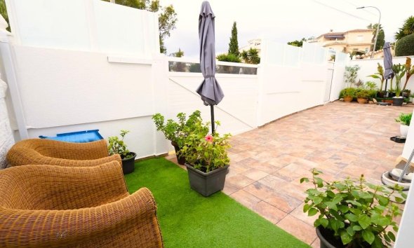 Reventa - Villa - San Miguel de Salinas - Las filipinas