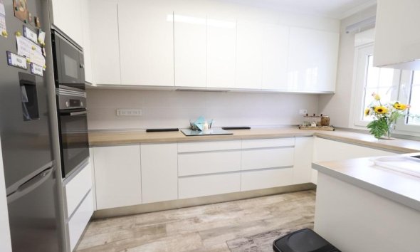 Reventa - Villa - San Miguel de Salinas - Las filipinas