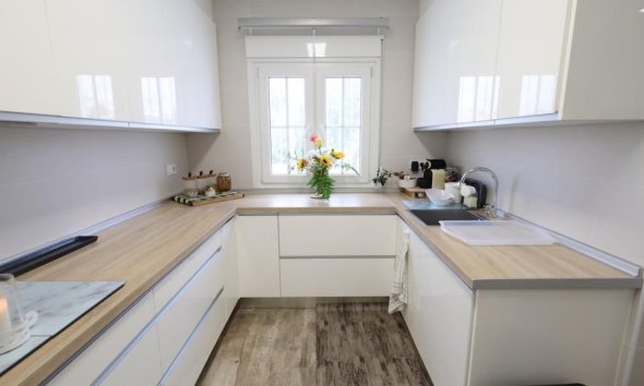 Reventa - Villa - San Miguel de Salinas - Las filipinas