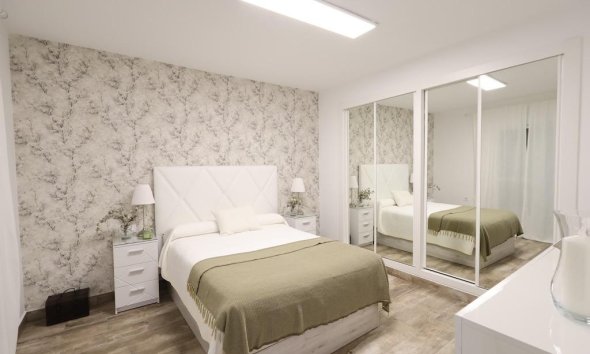 Reventa - Villa - San Miguel de Salinas - Las filipinas