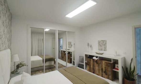 Reventa - Villa - San Miguel de Salinas - Las filipinas