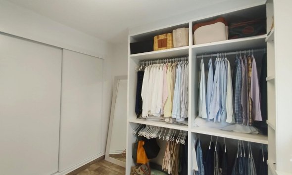 Reventa - Villa - San Miguel de Salinas - Las filipinas