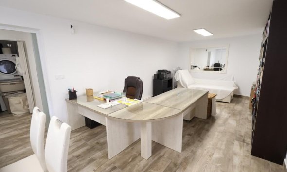 Reventa - Villa - San Miguel de Salinas - Las filipinas