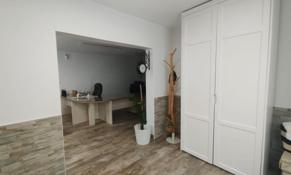 Reventa - Villa - San Miguel de Salinas - Las filipinas