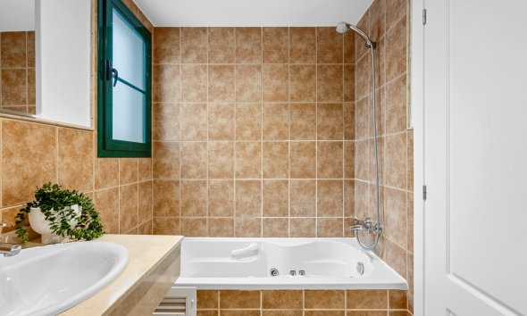 Resale - Apartment - Finestrat - Sierra Cortina