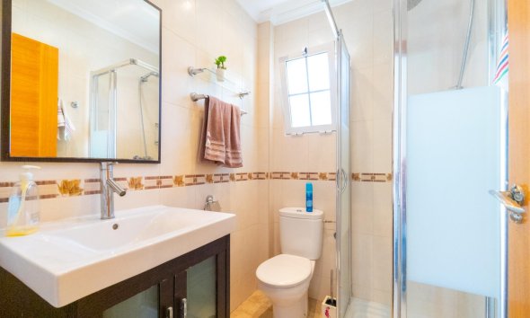 Resale - Villa - Torrevieja - La Mata