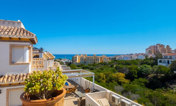 Resale - Villa - Torrevieja - La Mata