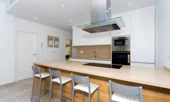 New Build - Terraced house / Townhouse - Daya Nueva - Centro