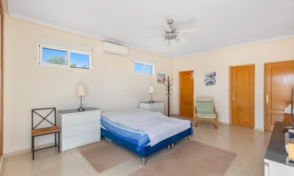 Resale - Villa - San Fulgencio - URB. LA MARINA