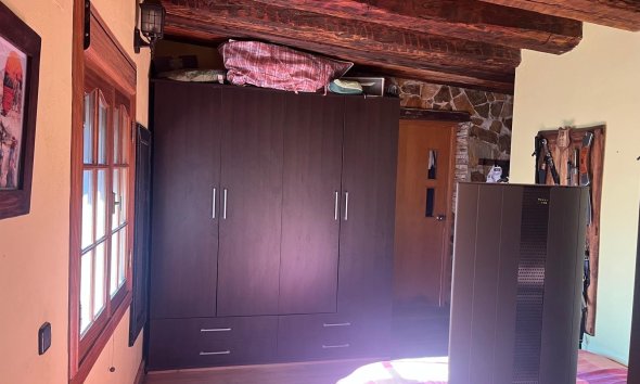 Resale - Farm Estate / Country Property - Murcia