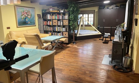 Resale - Farm Estate / Country Property - Murcia