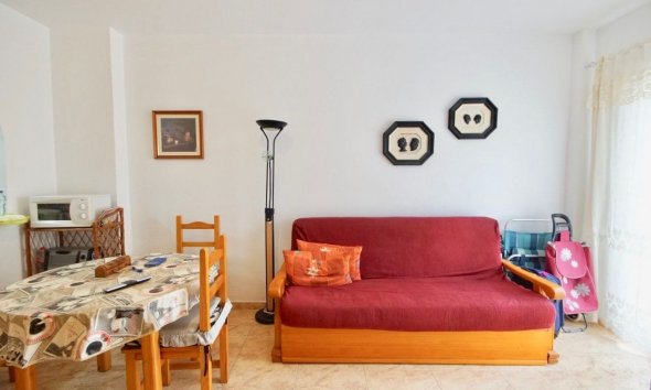 Resale - Apartment - Torrevieja - Playa del cura