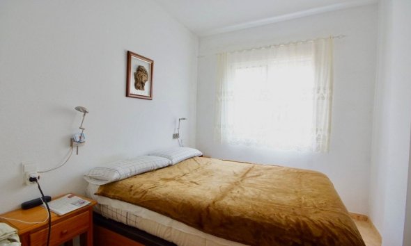 Resale - Apartment - Torrevieja - Playa del cura