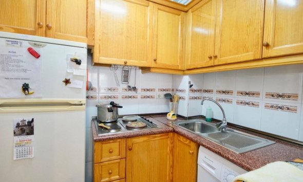 Resale - Apartment - Torrevieja - Playa del cura