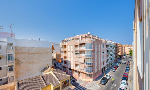 Resale - Apartment - Torrevieja - Playa del cura