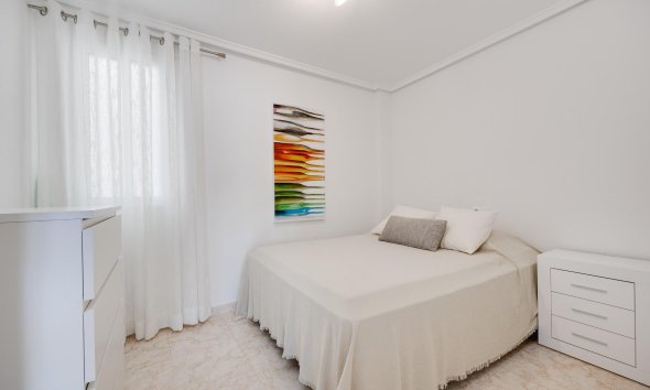 Resale - Apartment - Torrevieja - Playa del cura