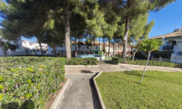 Resale - Bungalow - Torrevieja - Lago Jardin