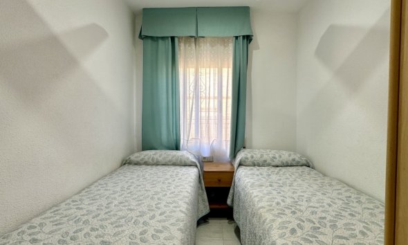 Resale - Apartment - Orihuela Costa - Playa Flamenca