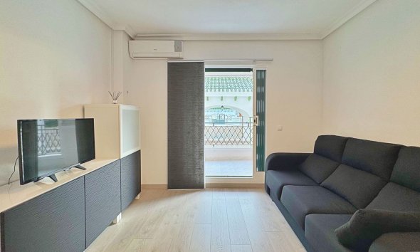 Resale - Apartment - Torrevieja - La Mata