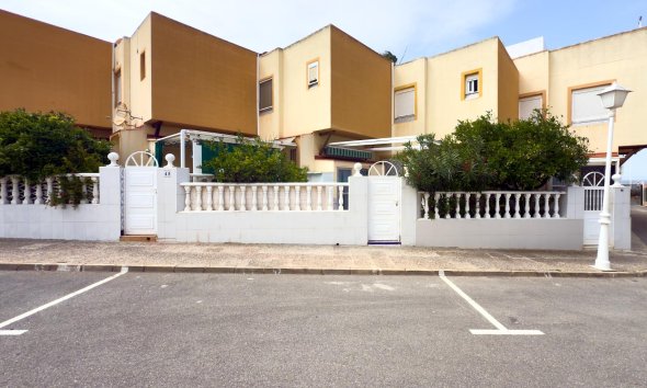 Resale - Bungalow - Torrevieja - Torreblanca