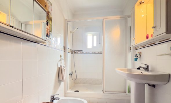 Resale - Bungalow - Torrevieja - Torreblanca