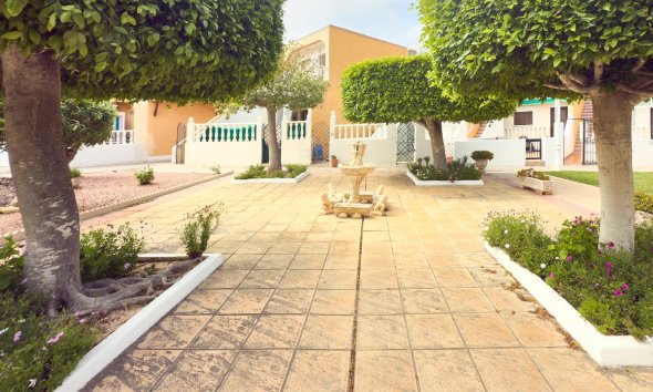 Resale - Bungalow - Torrevieja - Torreblanca