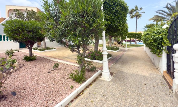 Resale - Bungalow - Torrevieja - Torreblanca