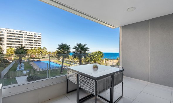 Resale - Apartment - Torrevieja - Punta Prima