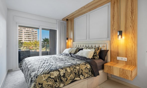 Resale - Apartment - Torrevieja - Punta Prima