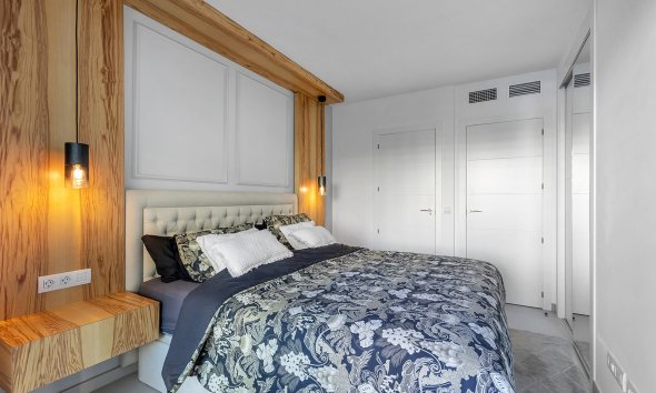 Resale - Apartment - Torrevieja - Punta Prima