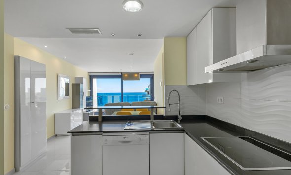 Resale - Apartment - Torrevieja - Punta Prima