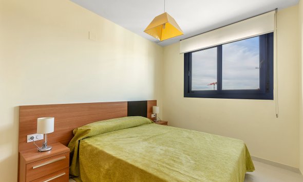 Resale - Apartment - Torrevieja - Punta Prima