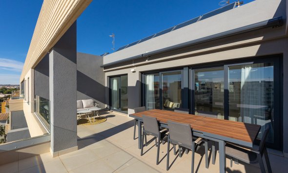 Resale - Apartment - Torrevieja - Punta Prima