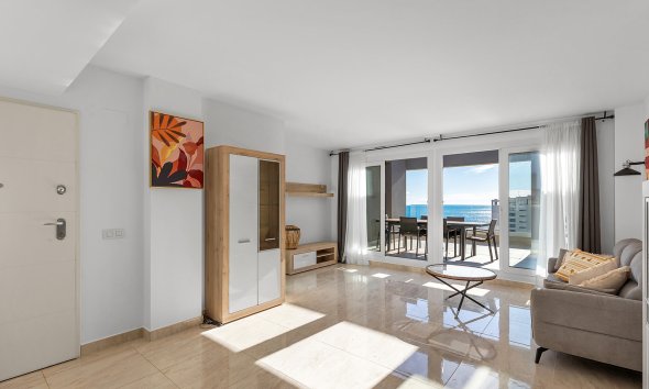 Resale - Apartment - Torrevieja - Punta Prima