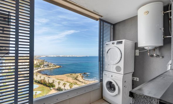 Resale - Apartment - Torrevieja - Punta Prima