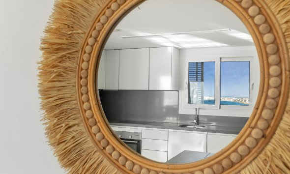 Resale - Apartment - Torrevieja - Punta Prima