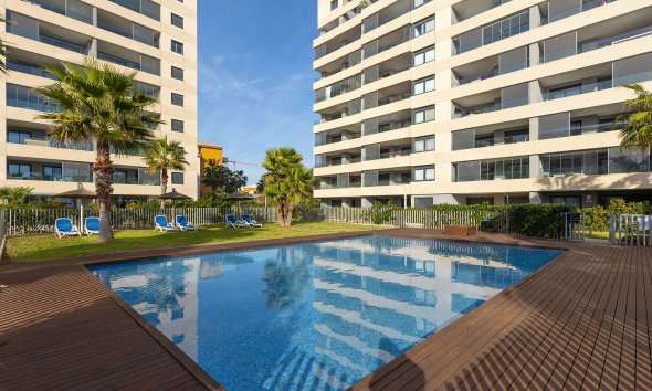 Resale - Apartment - Torrevieja - Punta Prima